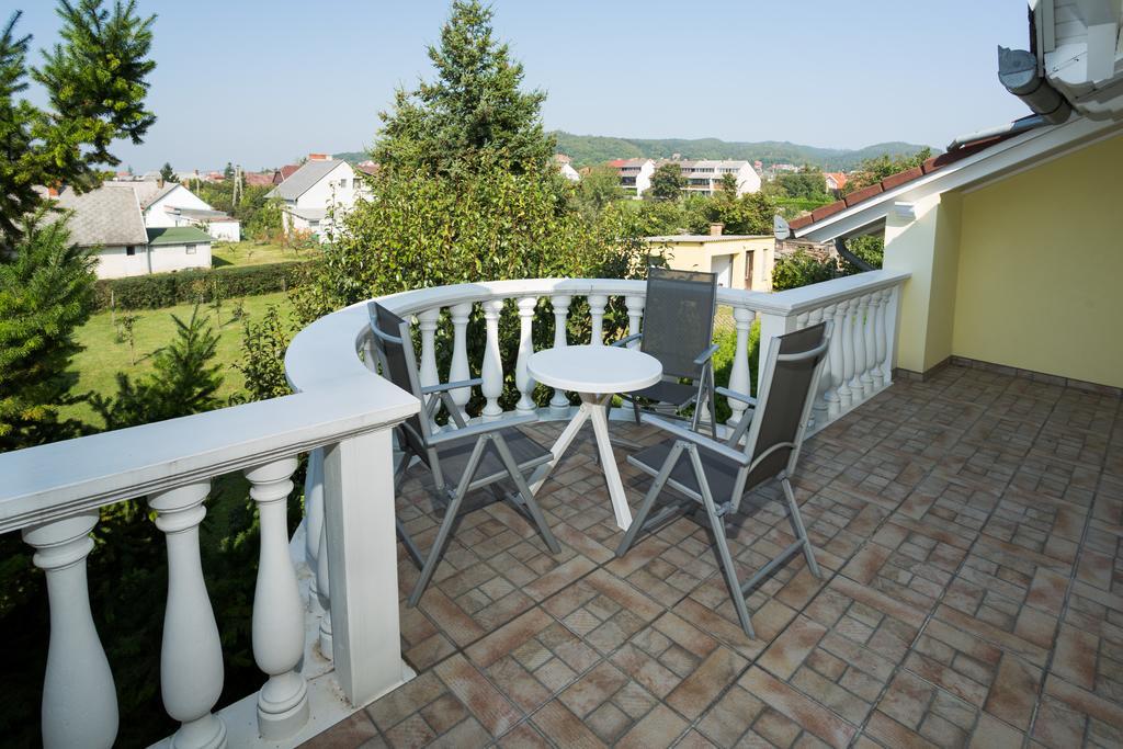 Villa Jaeger Vonyarcvashegy Ruang foto